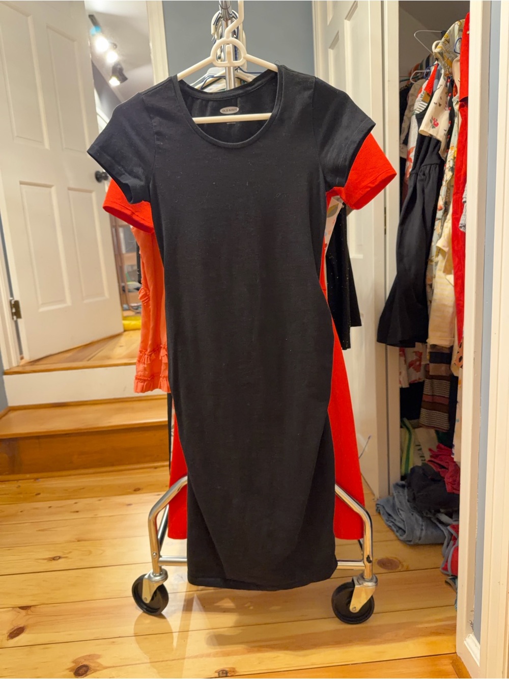 Old Navy Black Shift Dress - Maternity